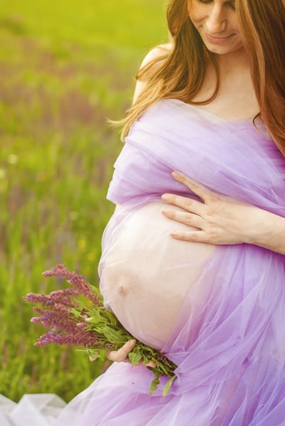 6 طرق علاج علامات التمدد للمرأة الحامل او المرضعة